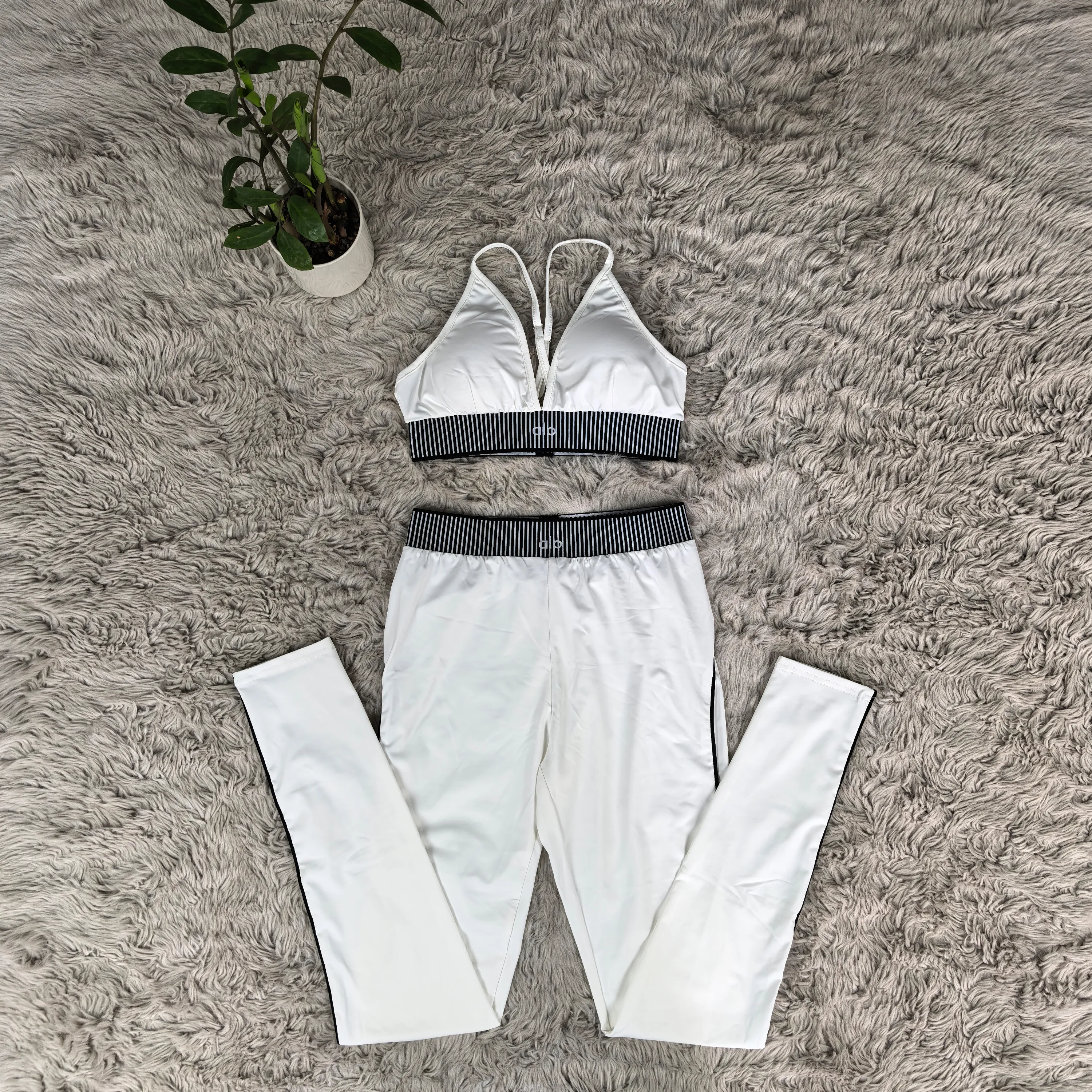 Q 6353 (chest pad)